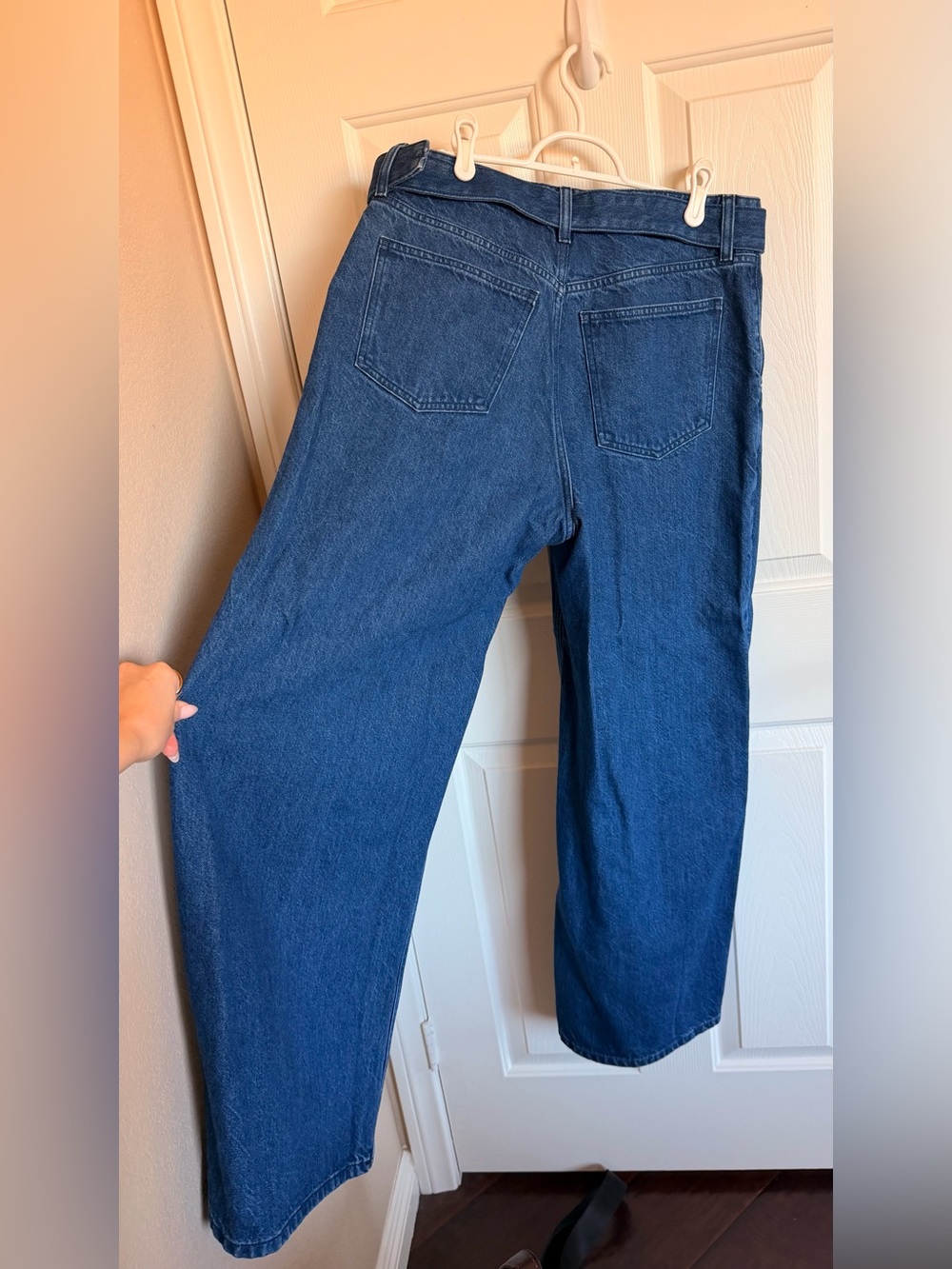 Abercrombie & Fitch Dark Blue Wide-Leg High-Rise Jeans with Belt - Picture 5 of 5